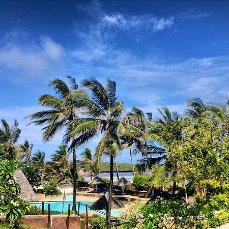 Ocean Sports Resort Watamu Esterno foto