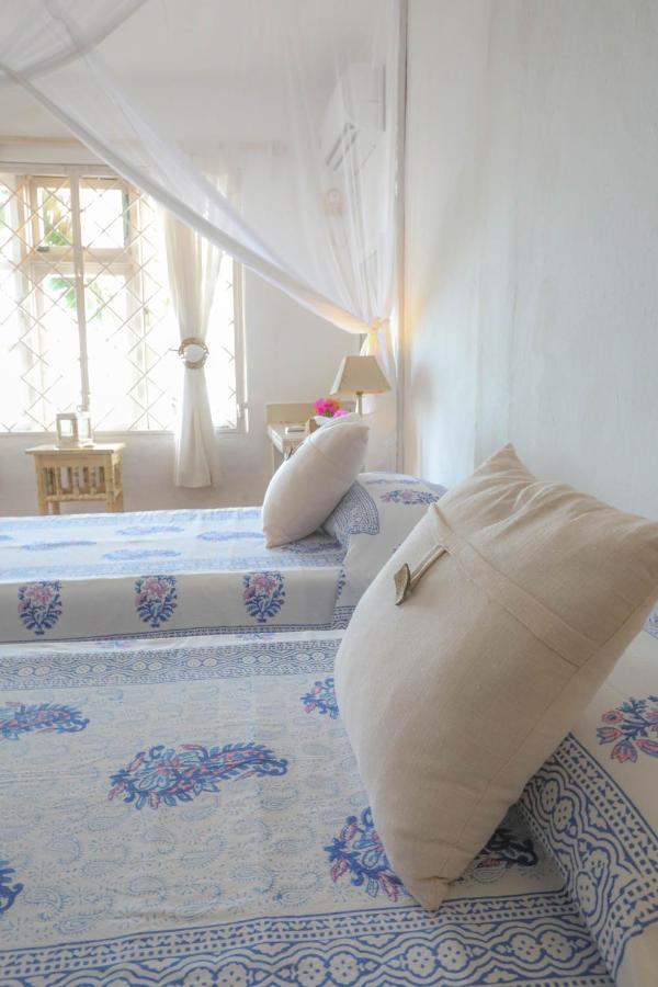 Ocean Sports Resort Watamu Esterno foto