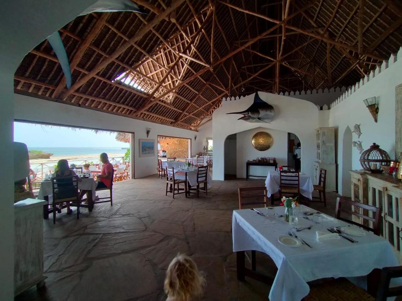 Ocean Sports Resort Watamu Esterno foto